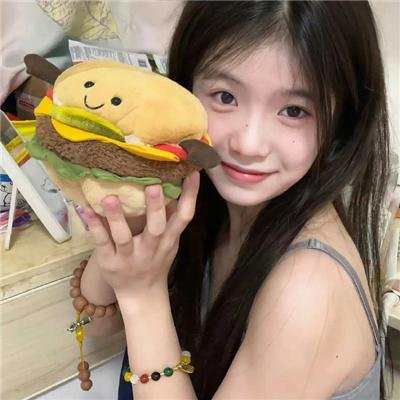 我所知道她的二三事封面
