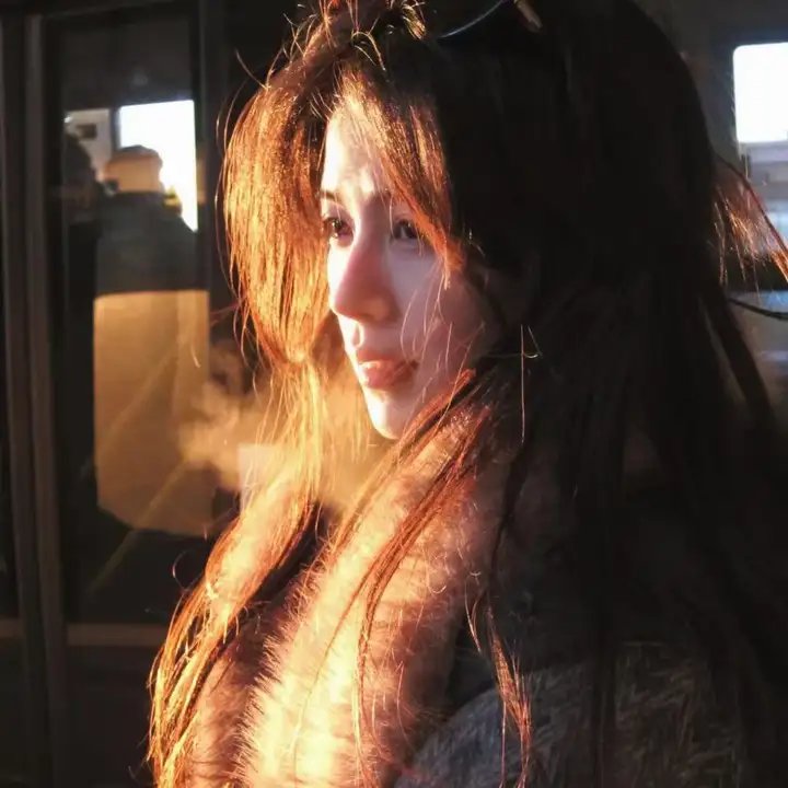 山村姐妹封面
